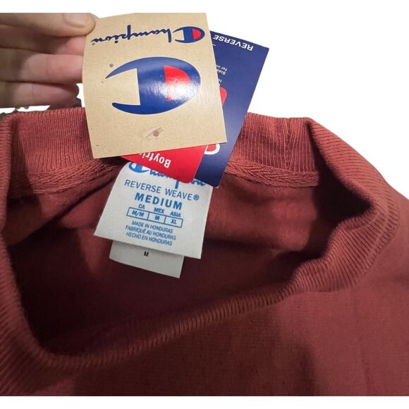 Champion Reverse Weave Crewneck Boyfriend Sweatshirt Sz Medium Womens Brown Mauv - Picture 10 of 10